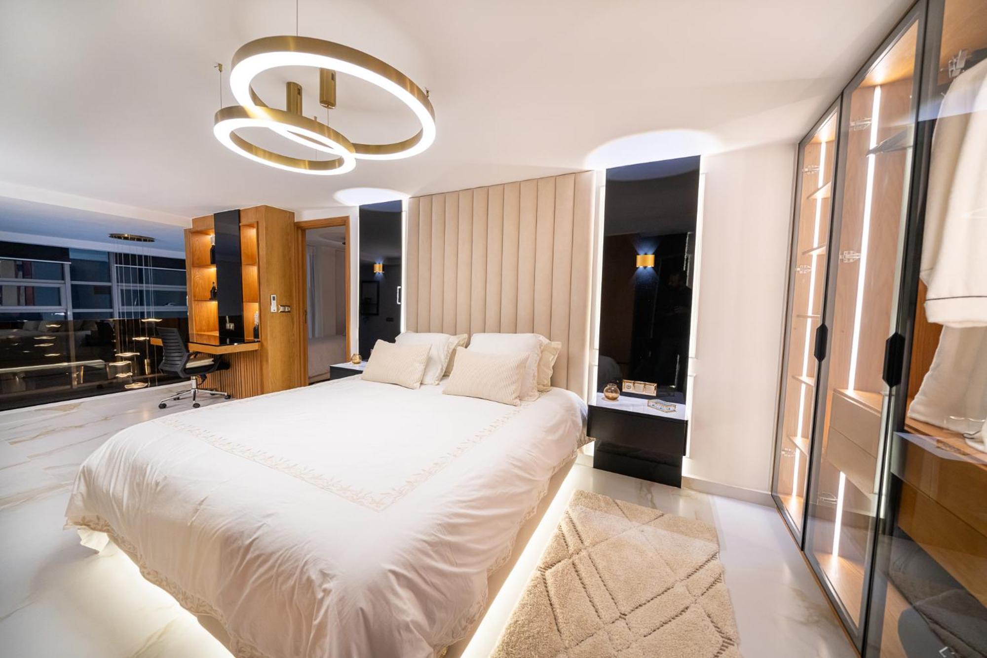 丹吉尔Ecrin Secret, Duplex Prestige, Proche Corniche & Medina, Piscine, Parking, Wifi, Iptv, Ac公寓 外观 照片